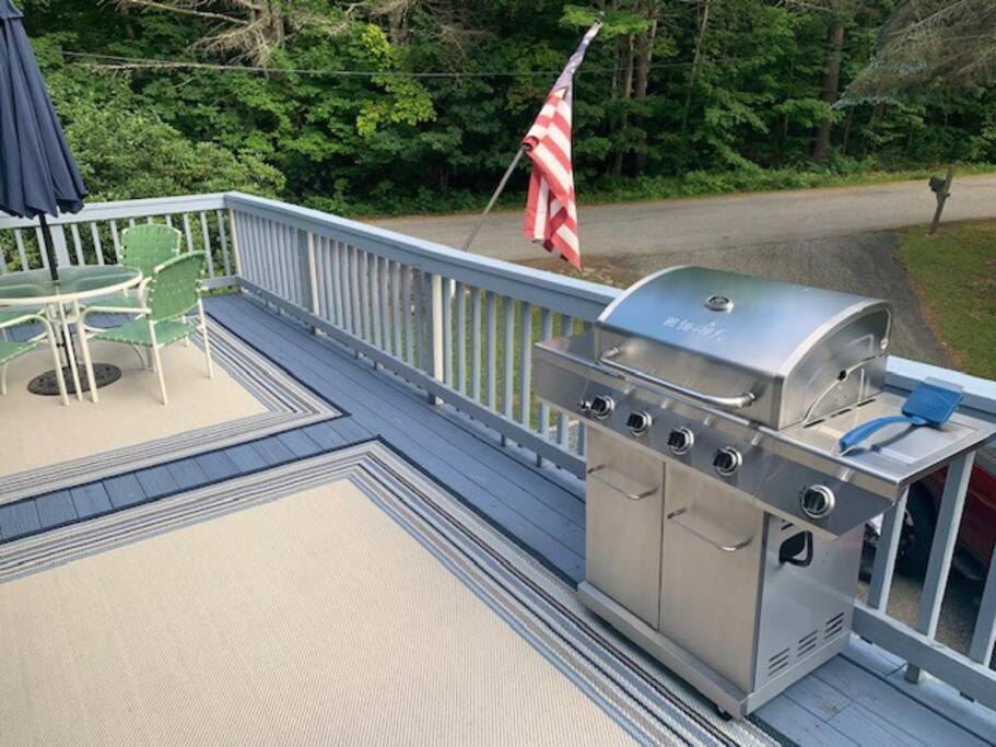 Gunstock & Lakes Region Year Round Chalet Gilford Exterior photo